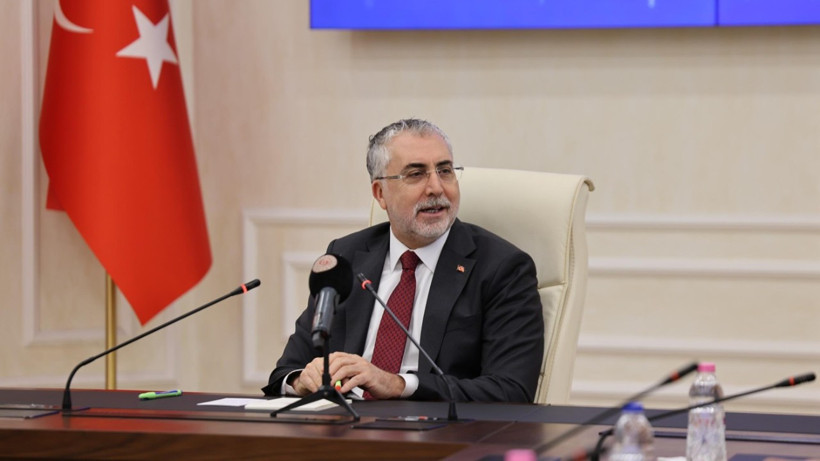 Bakan Işıkhan'dan Polonez gıda firmasındaki işten çıkarmalara ilişkin açıklama