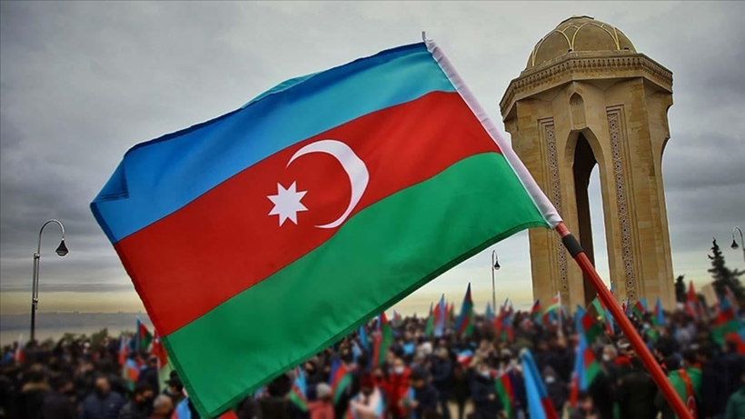 Azerbaycan bugün yerel seçimler için sandık başında