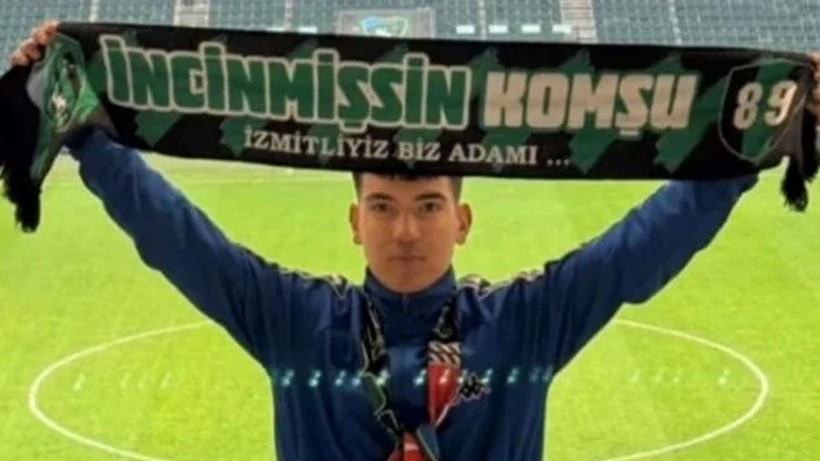 Tribünden düşen Kocaelisporlu taraftar ağır yaralandı