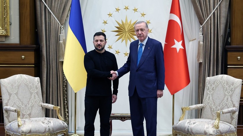 Son dakika: Cumhurbaşkanı Erdoğan ve Zelenskiy'nin görüşmesi başladı