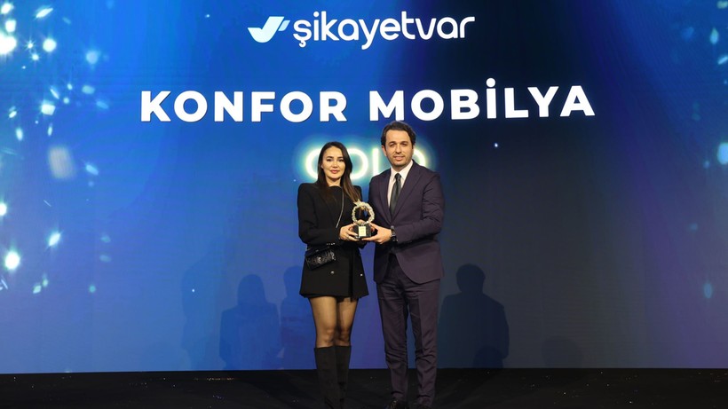 Konfor Mobilya 'Mükemmel Müşteri Memnuniyeti Gold Ödülü'ne layık görüldü