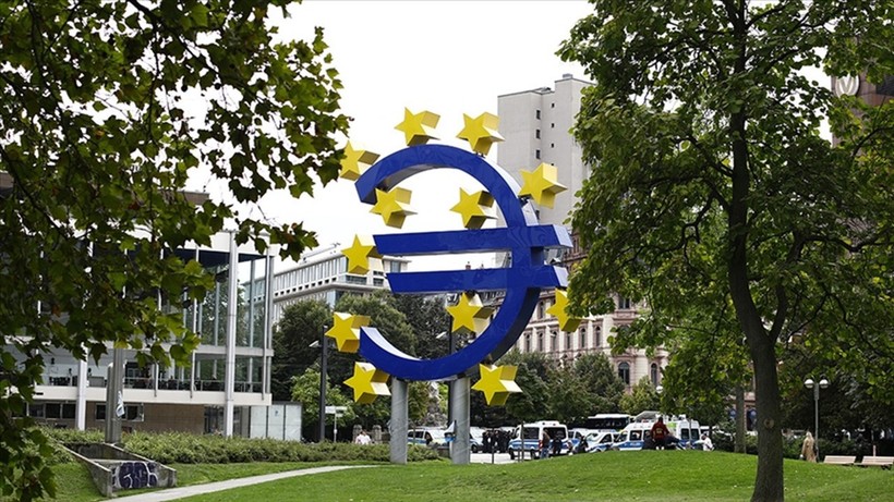 Euro Bölgesi'nde inşaat üretimi yerinde saydı