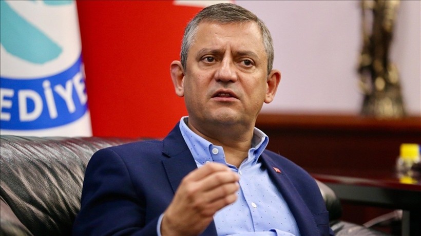 CHP lideri Özel'den Paskalya tebriği