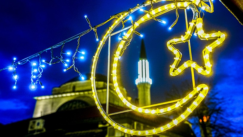 İZMİR İMSAKİYE: İzmir için iftar, sahur vakti… İzmir'de teravih namazı saat kaçta kılınacak (2 Mart Pazar)