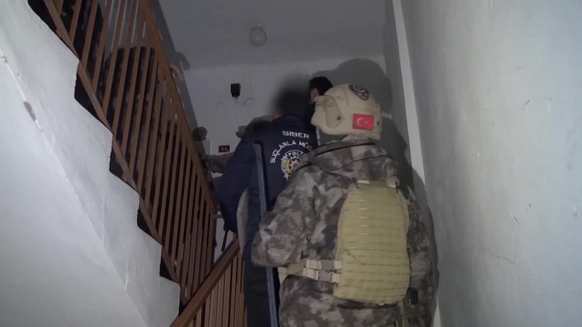 Siber suçlarla mücadele operasyonlarında 103 şüpheli yakalandı