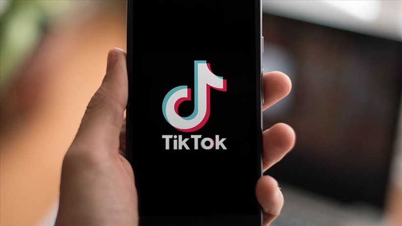Arnavutluk, TikTok’u 1 yıl yasakladı
