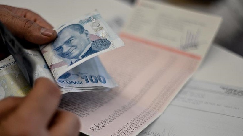Emekli ikramiyesi ne kadar olacak? İşte kulislerde konuşulan zam oranı!
