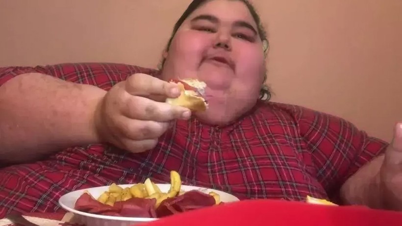 Mukbang akımı bir can daha aldı! TikTok fenomeni Efecan Kültür hayatını kaybetti