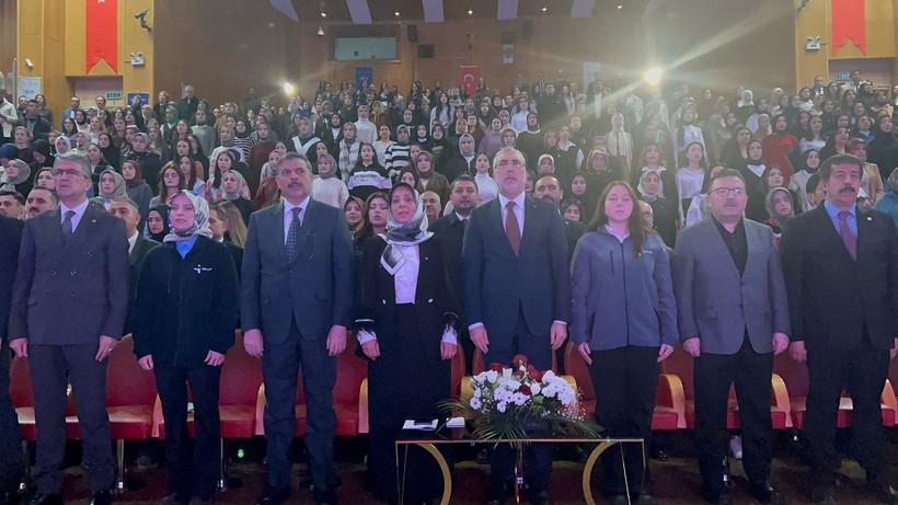 Çalışma ve Sosyal Güvenlik Bakanı Işıkhan: 'İş yerinde mobbing ile mücadelede kararlıyız"