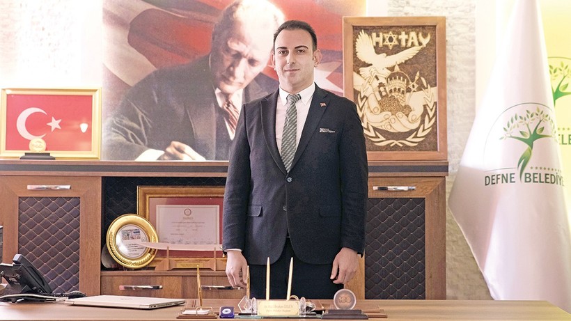 Defne Belediye Başkanı Özgün: Hizmet etmek için acil kaynağa ihtiyaç var