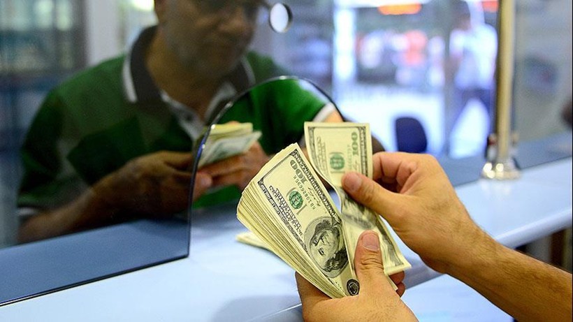 TL’de değer kaybı yüzde 10’u aştı: İşte dolar ve Euro'da güncel fiyatlar….