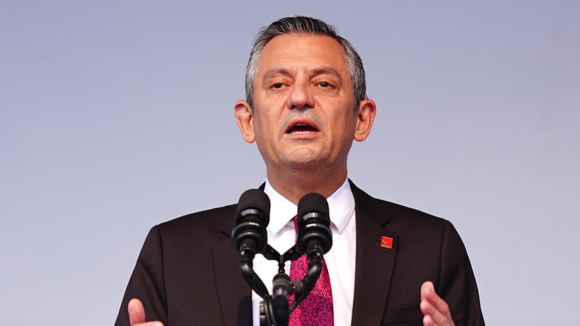 CHP Genel Başkanı Özgür Özel'den MHP lideri Bahçeli'ye çağrı: Milletin sesini duy