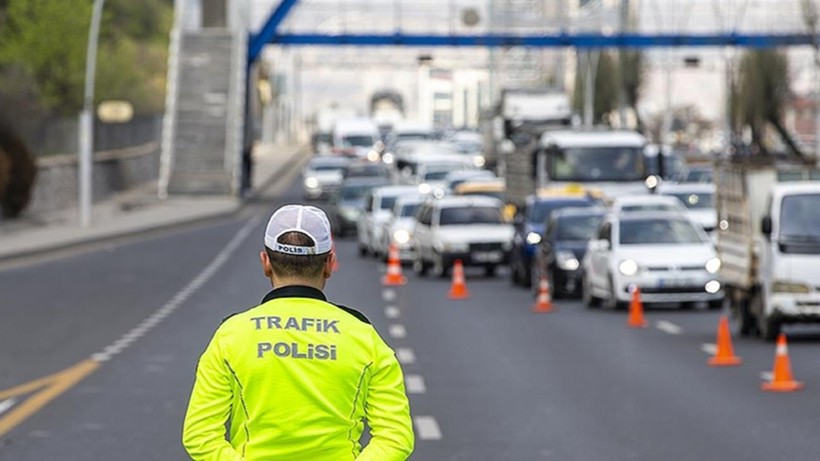Son dakika: İstanbul ve Ankara'da bazı yollar trafiğe kapatıldı