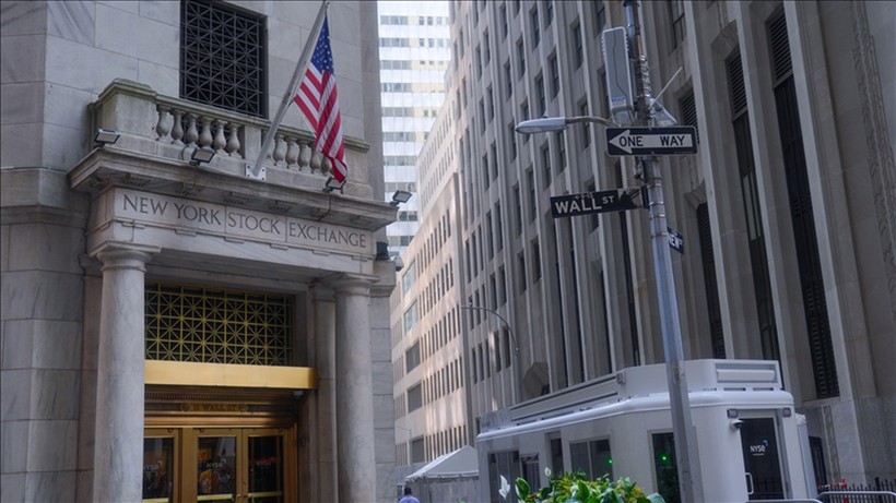 Yoğun veri gündeminin yaşanacağı haftaya New York borsasından yüksek açılış