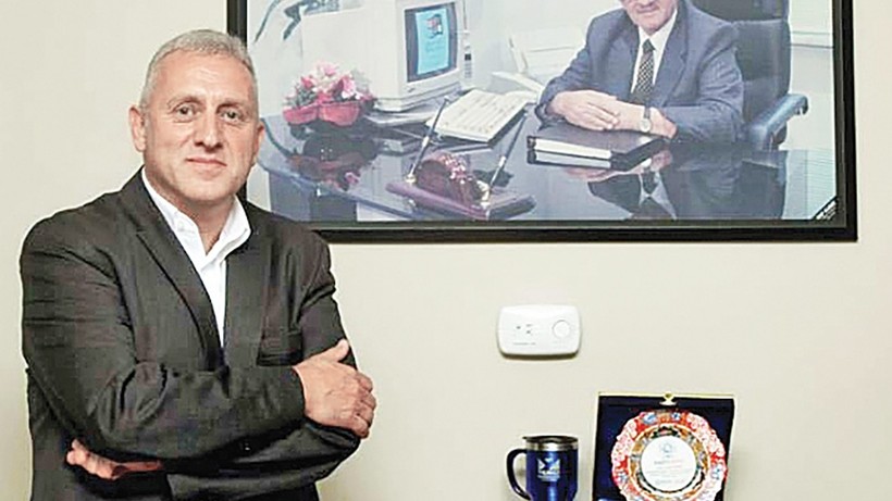 "Sanayici, gemisini kurtarmaya çalışan kaptan pozisyonunda"