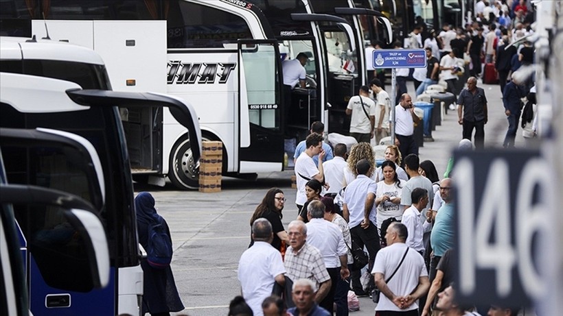 Bayram tatili ne zaman? Bayramda bankalar, eczaneler, borsa ve kargolar açık mı? (2025 Ramazan Bayramı tatili)
