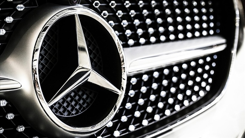 Mercedes Benz'den çalışanlarına teklif! İşten gönüllü ayrılana 20 milyon TL'lik tazminat