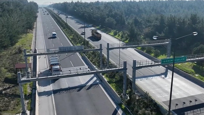 Ramazan Bayramı'nda köprüler, otoyollar ve toplu taşımada ücretsiz hizmet başladı