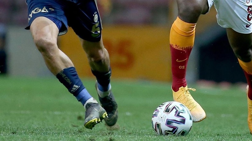 Süper Lig’de şampiyonluk oranları güncellendi: Galatasaray önde Fenerbahçe takibini sürdürüyor