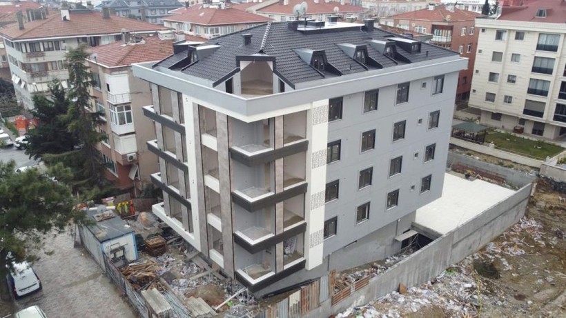 'Yarısı Bizden' kampanyası ile riskli yapılar dönüşüyor