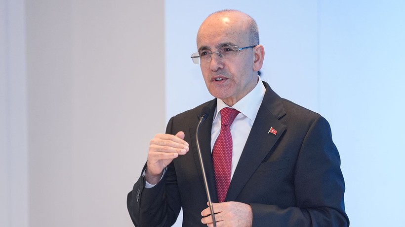 Bakan Şimşek’ten kritik değerlendirme: Petrol 65 dolarda kalırsa enflasyonda 1-1,6 puanlık alan açılabilir