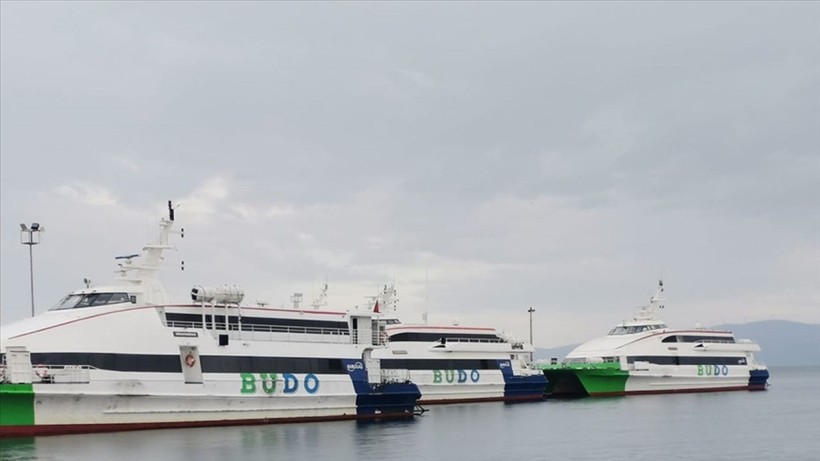 Bursa'da deniz ulaşımına fırtına engeli