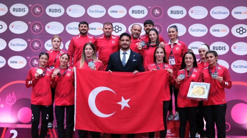 Kadın Güreş Milli Takımı, Avrupa ikincisi oldu