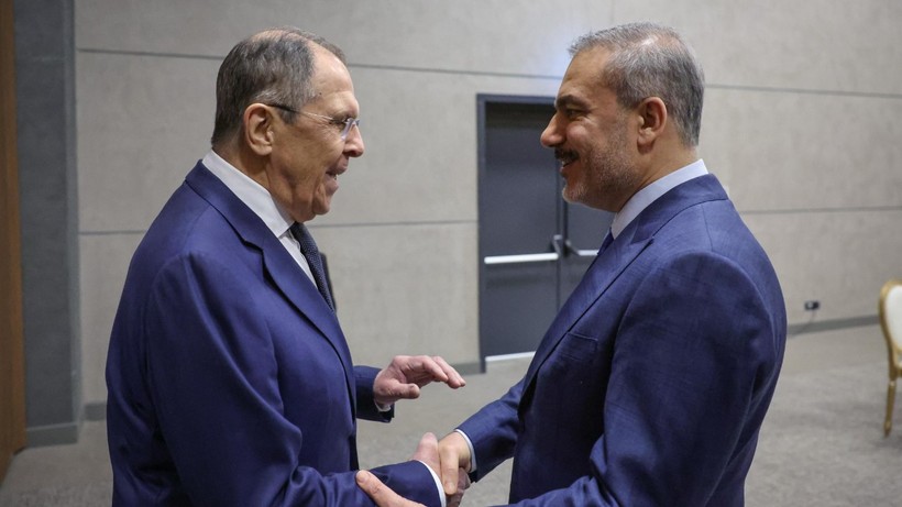Bakan Fidan ve Rus mevkidaşı Lavrov Antalya Diploması Forumu'nda görüştü