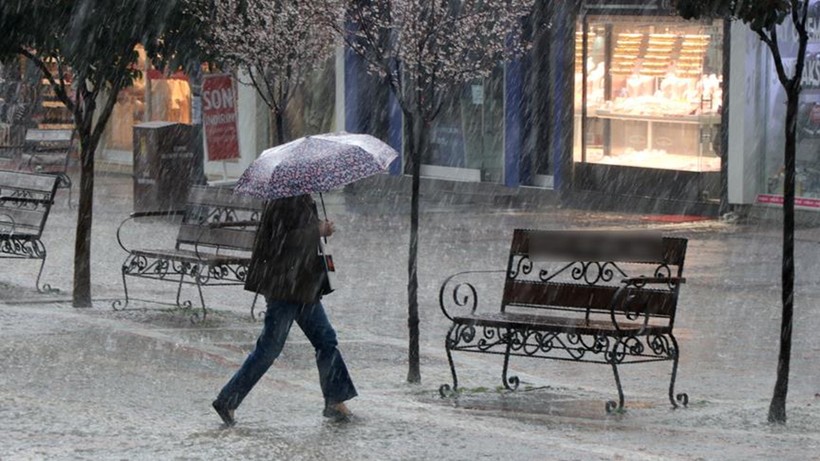 Meteoroloji uyardı: Kuvvetli yağış, fırtına ve zirai don... (14 Nisan hava durumu)