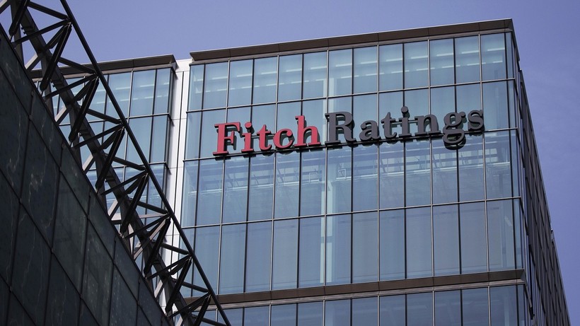 Fitch, küresel büyüme tahminini düşürdü