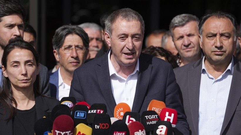 Sırrı Süreyya Önder'in sağlık durumuna ilişkin son bilgiyi DEM Partili Bakırhan paylaştı