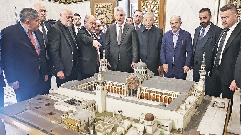 Bakan Bolat: Yeni Suriye'nin istikrarı için her türlü desteği vereceğiz