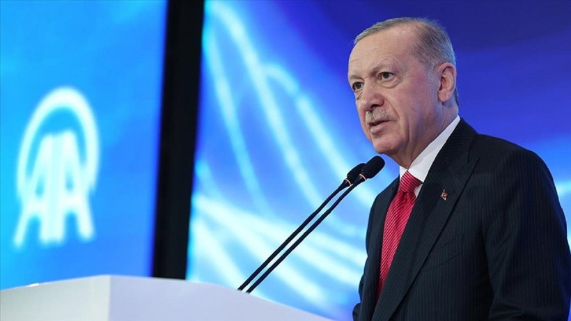 Erdoğan normal doğum pankartıyla ilgili konuştu: 'Sizi niye rahatsız ediyor?'