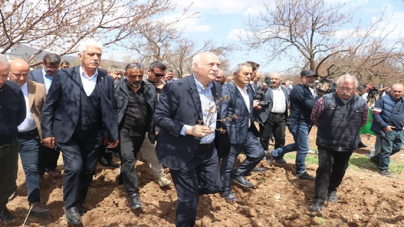 Kayısıda don zararı yüzde 100'e ulaştı