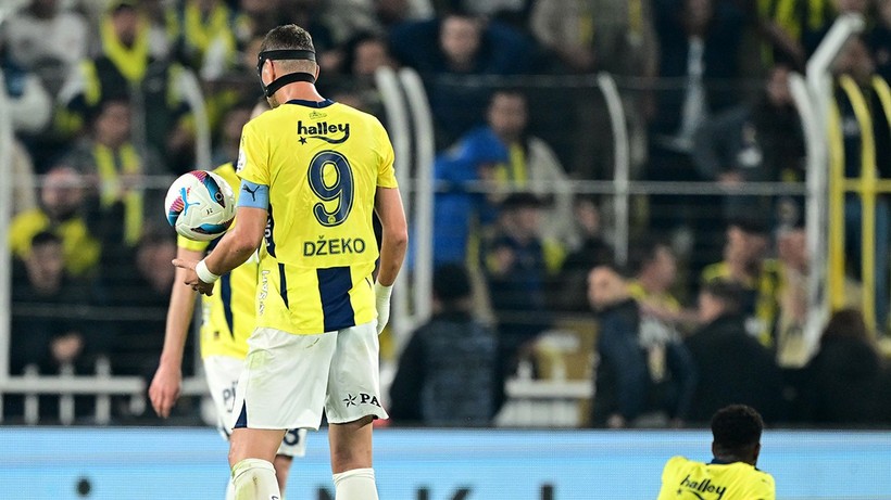Fenerbahçe şampiyonluk şansını zora soktu