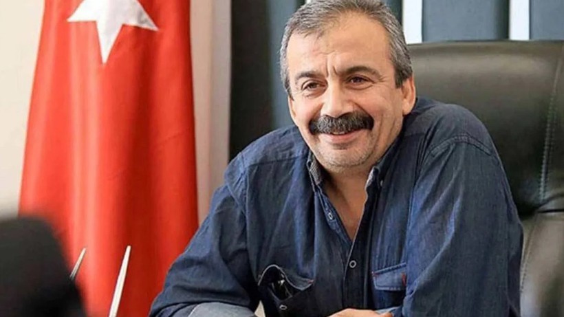 Öcalan'ın Sırrı Süreyya Önder'e gönderdiği mektupta dikkat çeken ifadeler