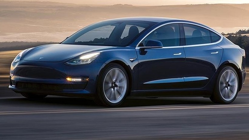 Tesla'nın kârı ilk çeyrekte yüzde 71 düştü