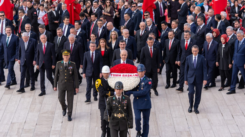 TBMM’nin 105. yılı Anıtkabir’de törenle kutlandı: Devlet erkanından ziyaret
