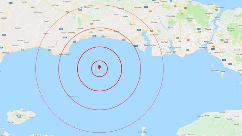 İSTANBUL FAYI KIRILDI MI? 6.2'lik İstanbul depremi "Büyük İstanbul depremi"ni tetikler mi?