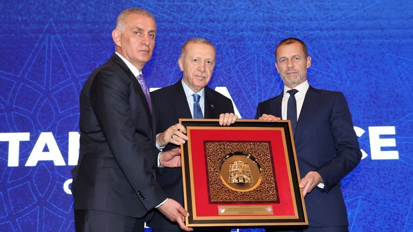 UEFA İstanbul Ofisi açıldı