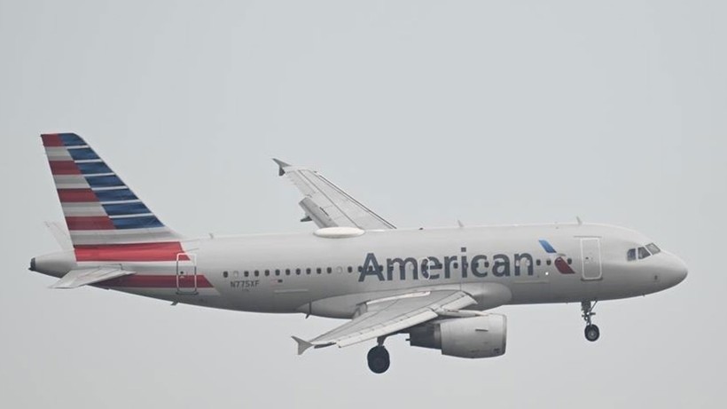 American Airlines 2025 kâr tahminini geri çekti