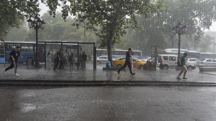 Ankara'da kuvvetli yağış alarmı! Mansur Yavaş vatandaşları uyardı