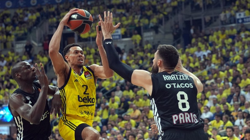 Fenerbahçe Beko - Paris Basket maçı saat kaçta, hangi kanalda? Fenerbahçe Beko maçı şifresiz mi?