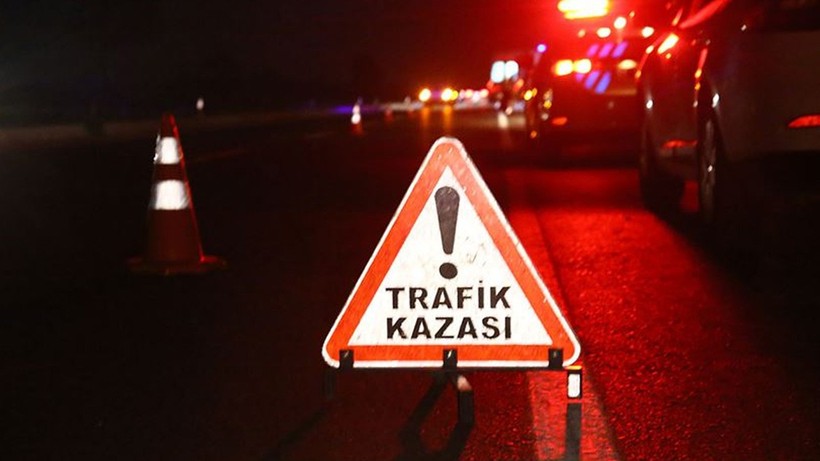 Hakkari'de trafik kazası: 8 yaralı