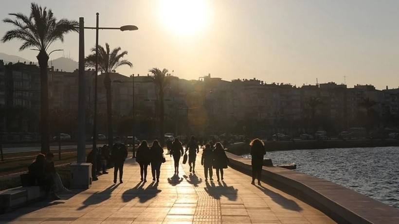 Meteoroloji uyardı! Sıcaklıklar mevsim normallerinin üzerine çıkacak!