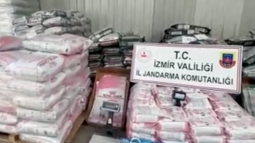 Evcil hayvanı olan dikkat! Tonlarca sahte mama yakalandı