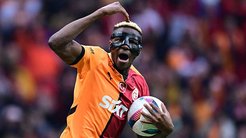 Osimhen Galatasaray'da kalacak mı, gidecek mi?