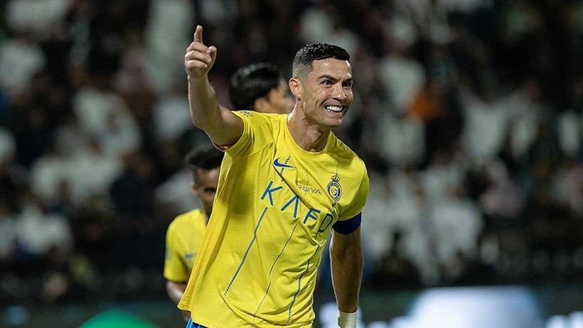 Cristiano Ronaldo Beşiktaş'a mı geliyor? Ronaldo Beşiktaş'a gelecek mi?