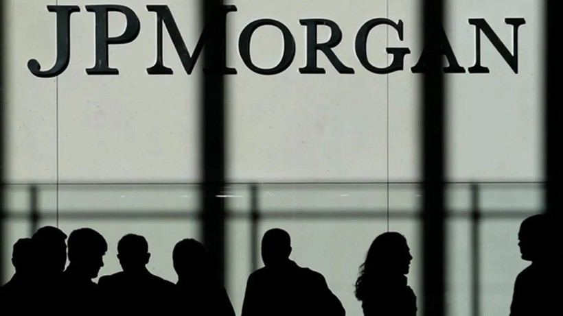 Kripto karşıtı CEO'dan geri adım! JPMorgan müşterilerine Bitcoin yolu açılıyor