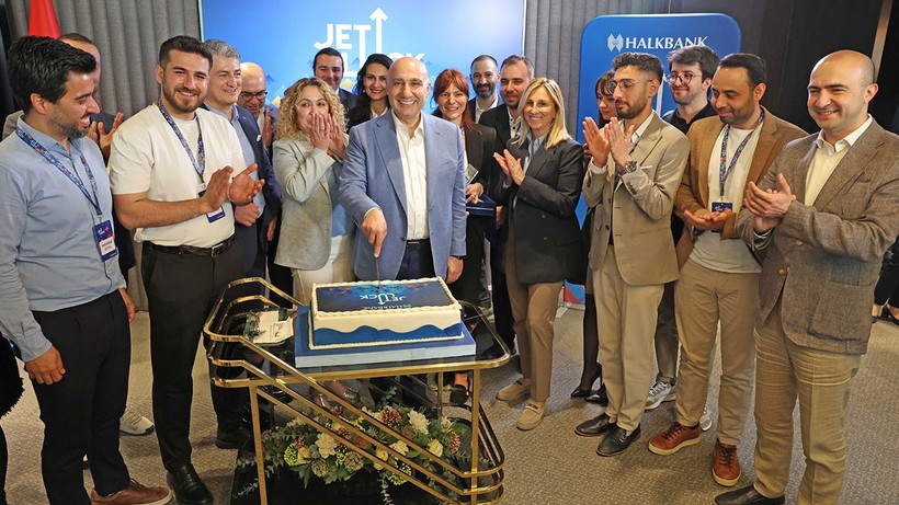 Halkbank’tan girişimciliğe tam destek: Jet Luck yarışmasında yenilikçi fikirler yarıştı